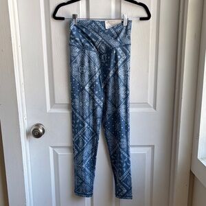 American Eagle Outfitters Blue Patterned Leggings